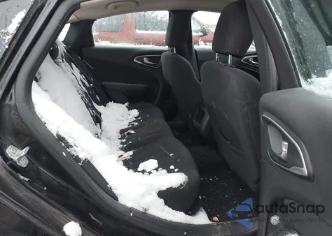 2015 Chrysler 200 Limited из США, поврежденный, VIN 1C3CCCAB9FN644943